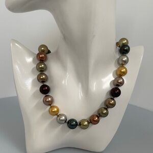 Kenneth Jay Lane Multi-Tone Metallic Pearl Necklace